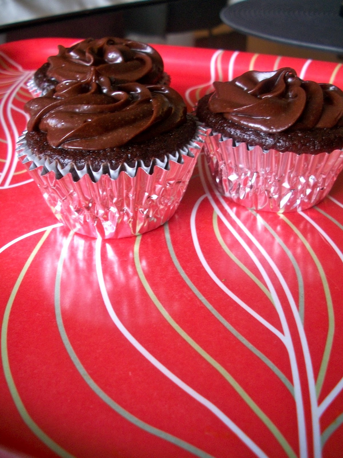 Brooke Bakes Hershey's "Perfectly Chocolate" Chocolate Cupcakes