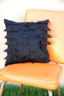 Fall Decor, DIY Fall Decor, Home Decor for Fall, Fall DIY, Fall Throw Pillows, Inexpensive Cheap Throw Pillows, Inexpensive Throw Pillows for Fall, Popular Pin