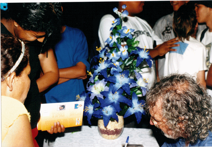[AUTOGRAFANDO.gif]