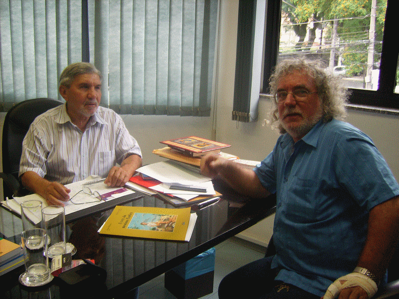 [REALIZANDO+ENTREVISTA+1.gif]