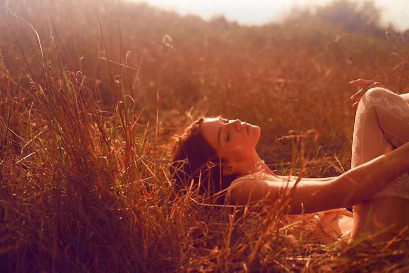 [Lesly+Masson+by+Sylvie+Malfray+09.jpg]