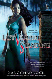 [Nancy+Haddock+-+La+Vida+Vampire.gif]