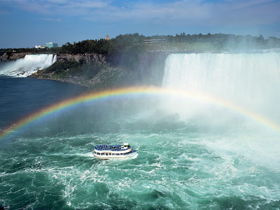 Imagini Fantasy Rainbow+Fantasy,+Niagara+Falls,+Ontario+-+1600x1