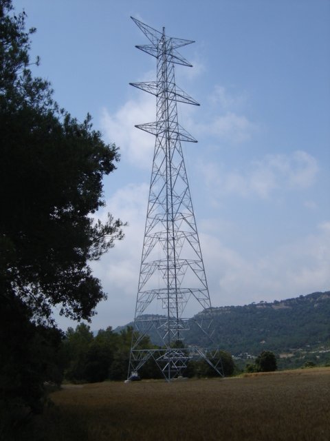 [Torre_37_acabada_130708.JPG]