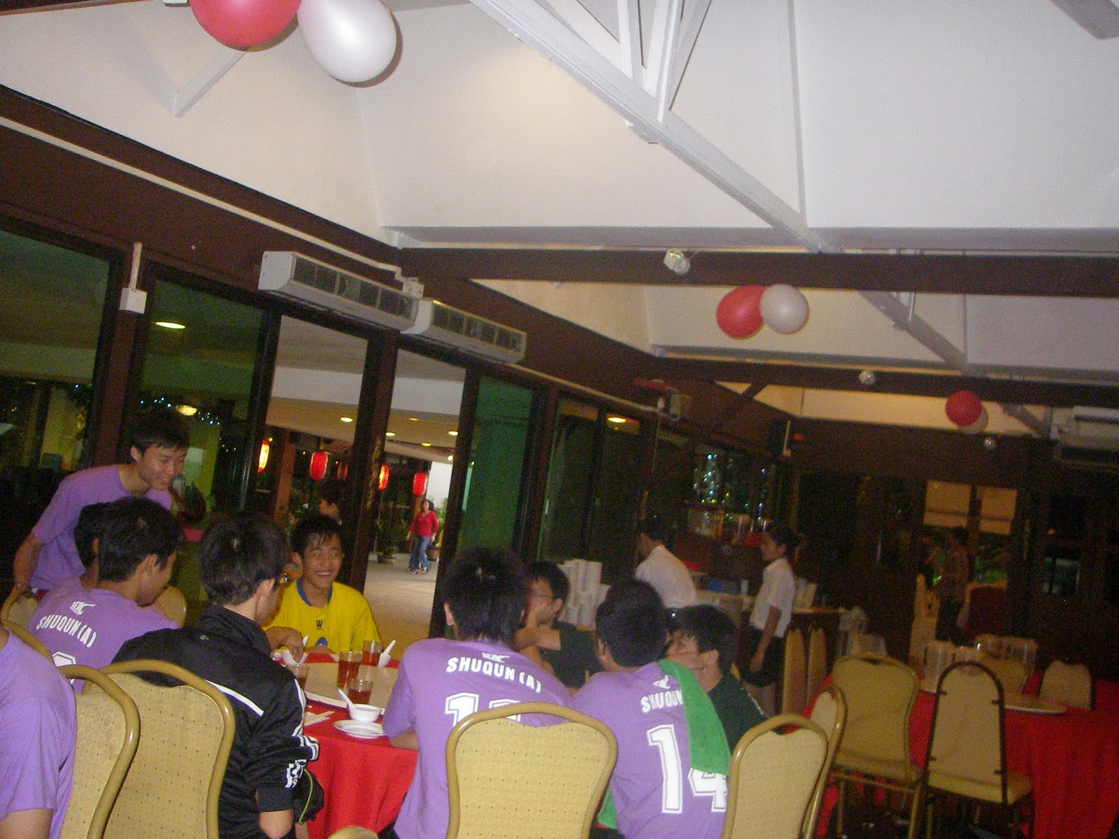 [PC190140.JPG]