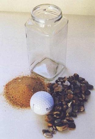 [Mayo+Jar+Golfballs+sand+wine.bmp]