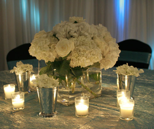 wedding centerpieces. All flowers by Calder Clark Designs…lovely! all