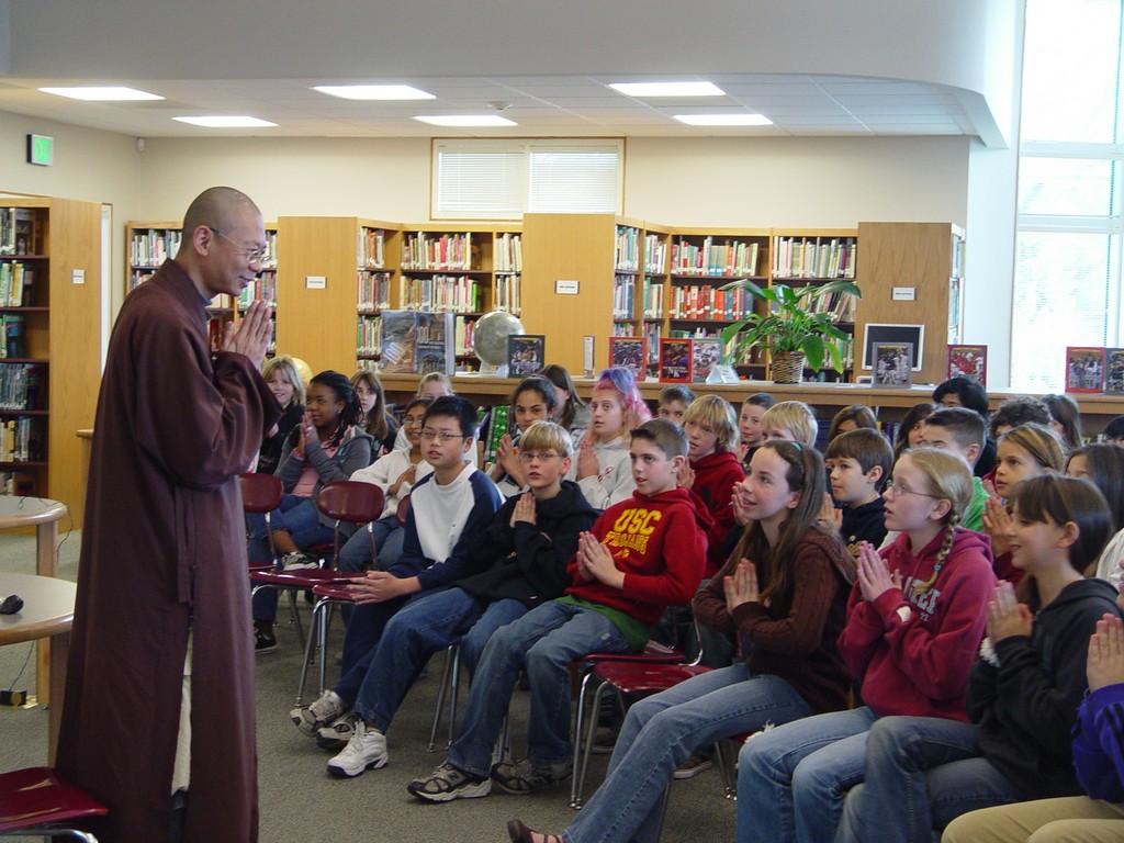 [070126+WCIS+Kids+lecture+053+a.jpg]