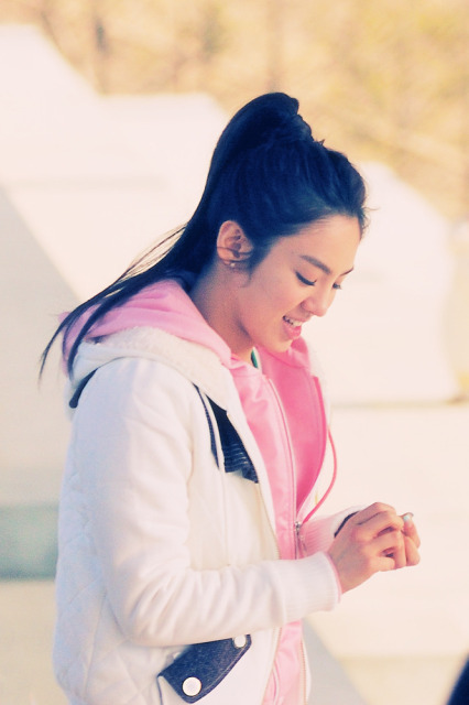 [hyoe yeon.jpg]