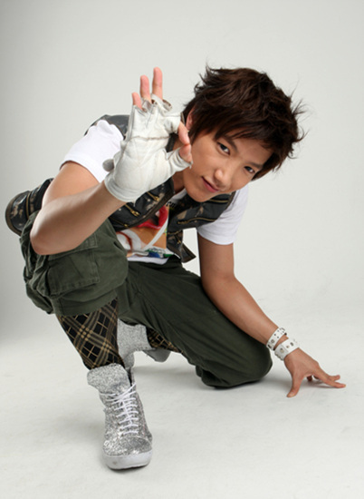 [2pm junsu.jpg]