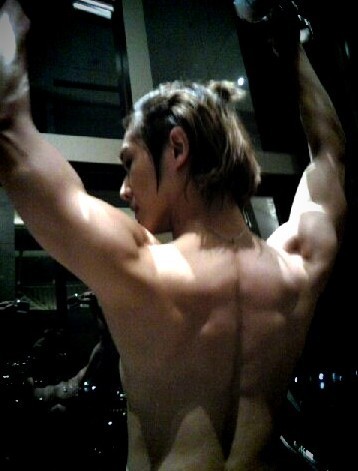 [joon+mblaq.jpg]