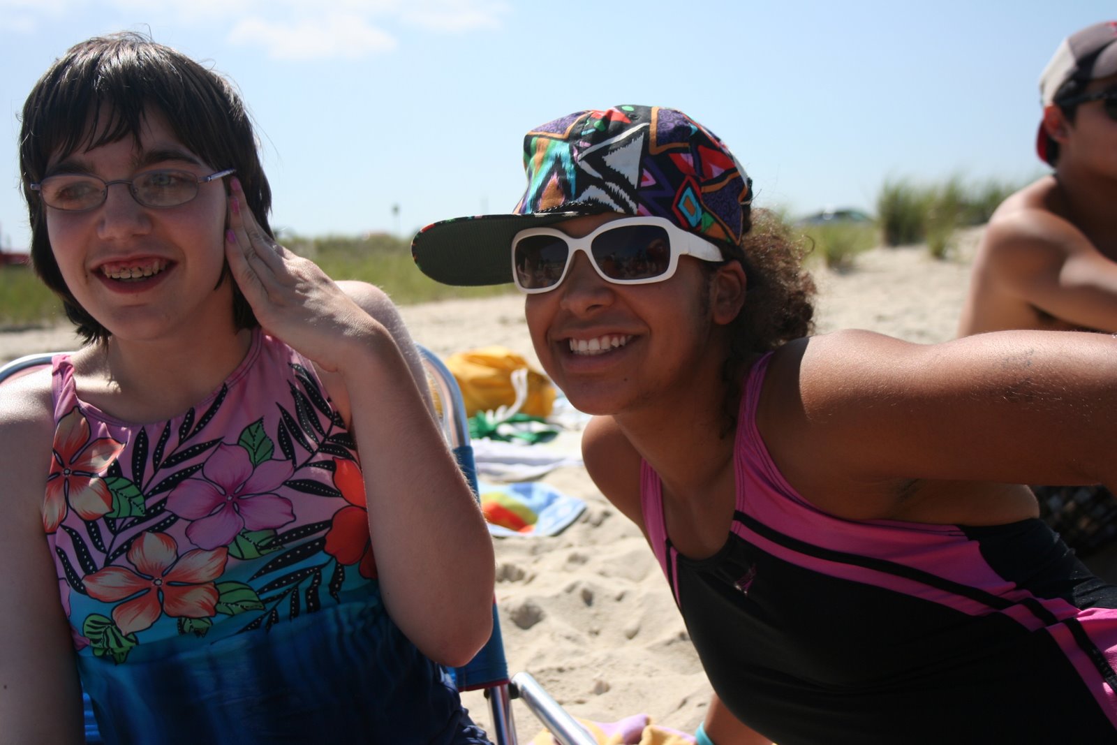 [beach-darcy.JPG]