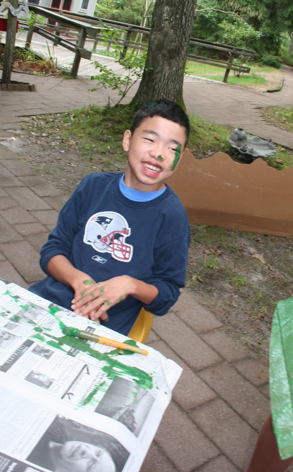 [Andrew+W+paint.JPG]