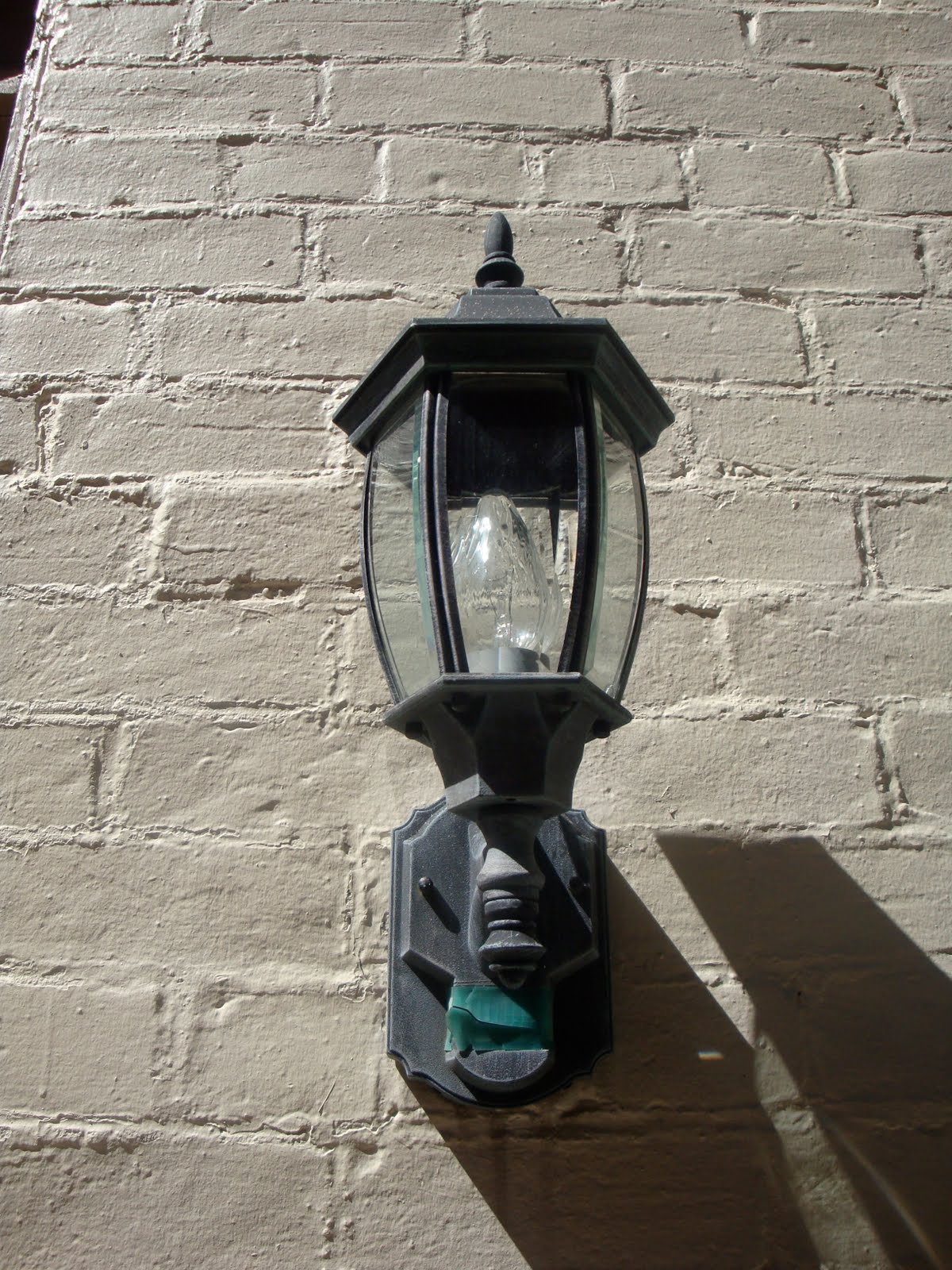 modern garden porch light redo {green to