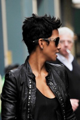 Halle Berry Hairstyles