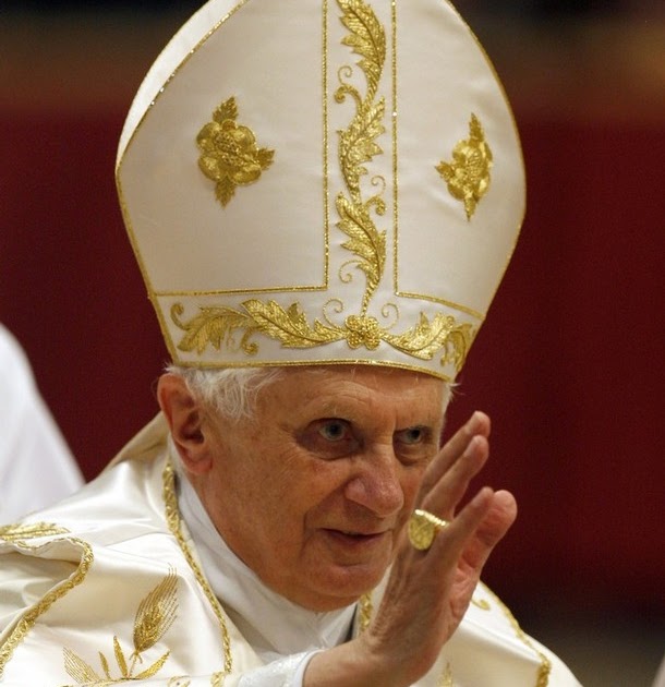 SACERDOTES DE JESUCRISTO Benedicto XVI Homilia en la Inauguración del