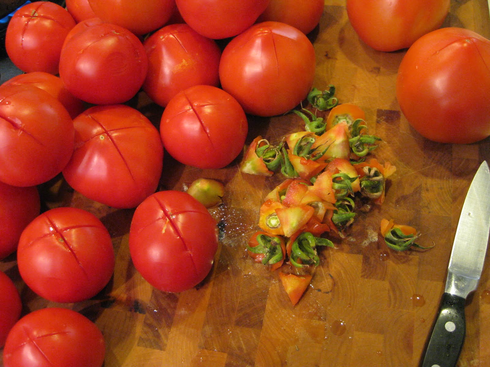 foodopolis Basic Tomato Sauce From Fresh Tomato's