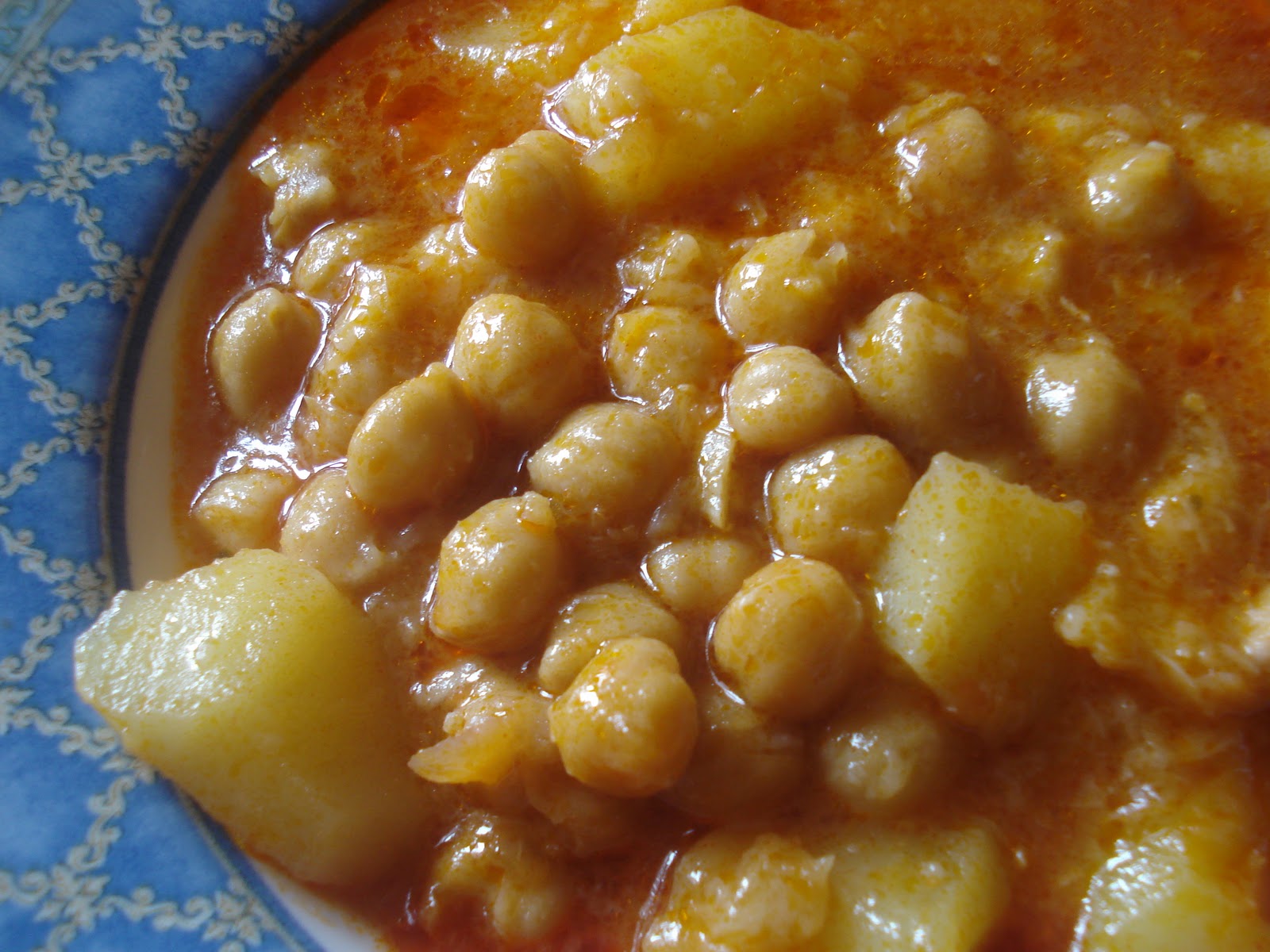 MENU DEL DIA GARBANZOS CON BACALAO (FUSSION COOK)