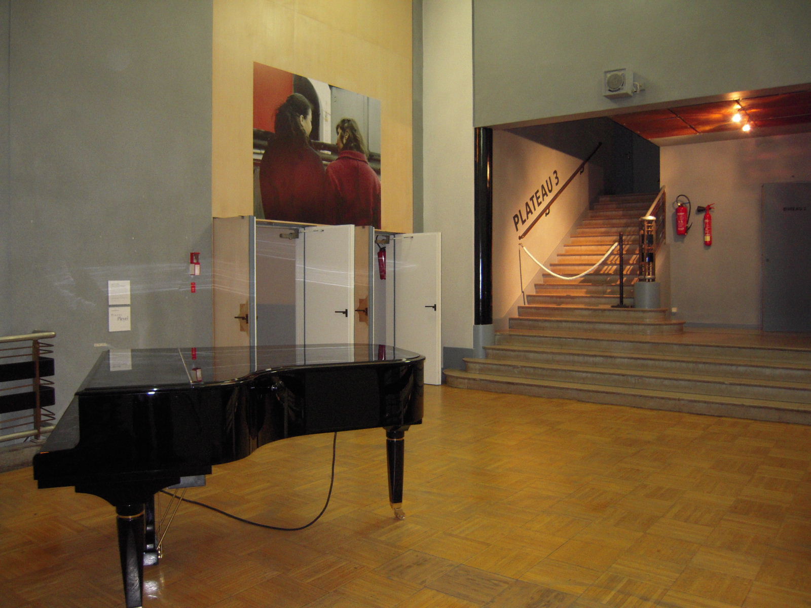 [DSCN0037.JPG]