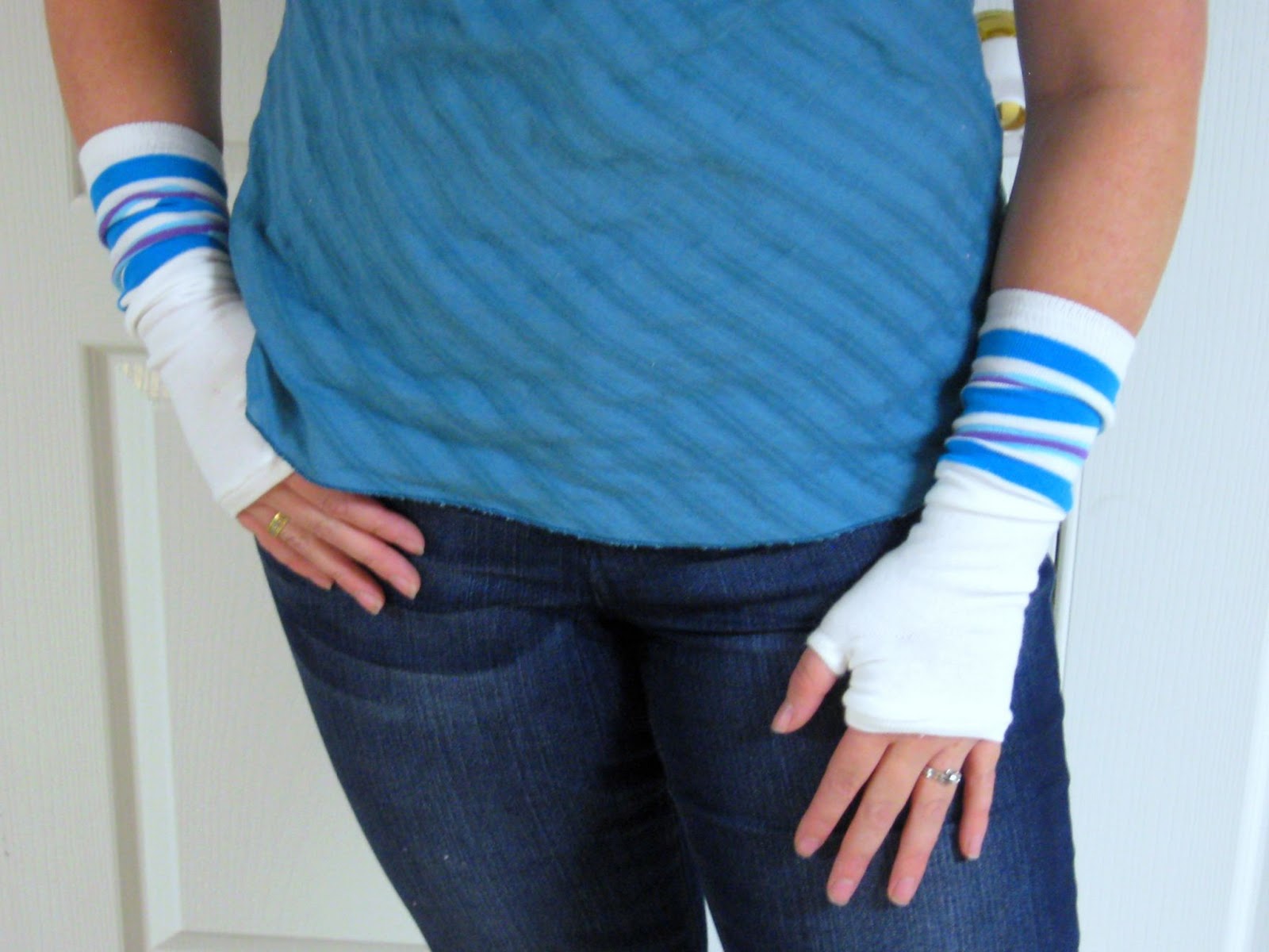 Craft with Confidence Socks to Arm Warmers