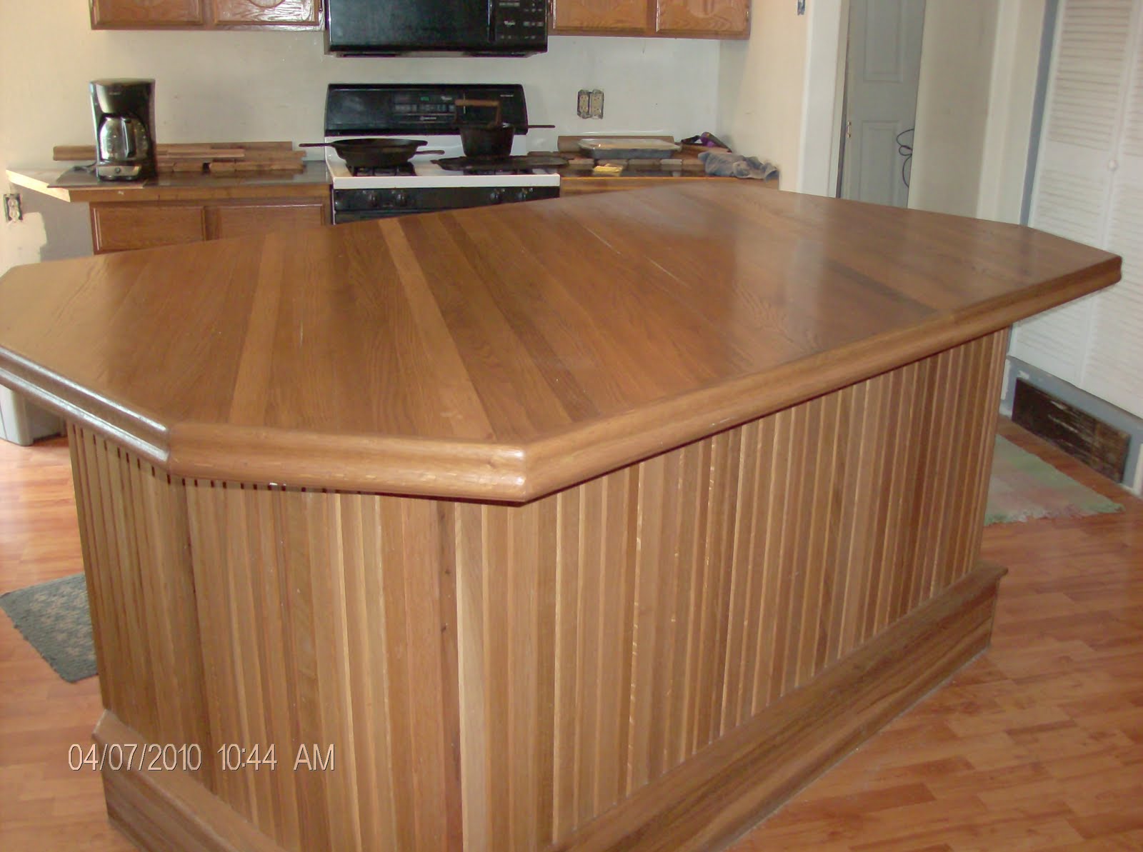 C & C Hardwoods Solid Oak Countertop