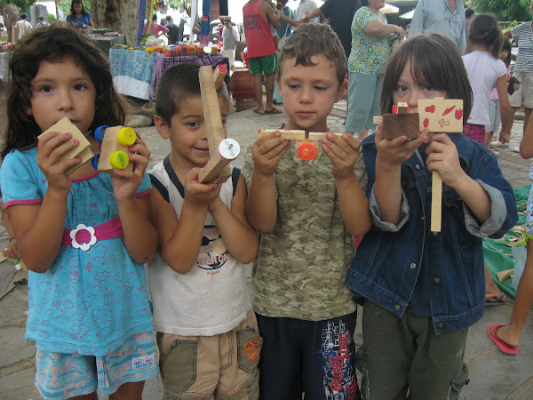 Taller de construccion de juguetes en Villa de las Rosas