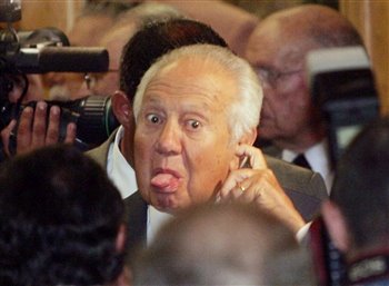[soares-reuters.bmp]