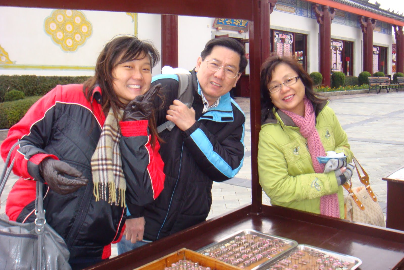 [DSC01100.JPG]