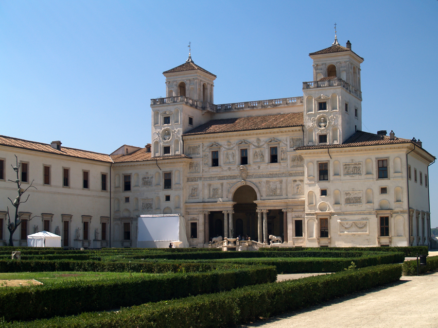 [Villa Medicis (11).jpg]