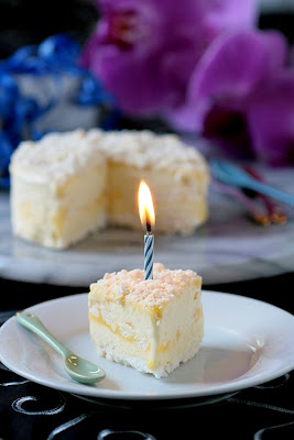 Lemon Meringue Ice Cream Cake -Copyright©Tartelette 2008