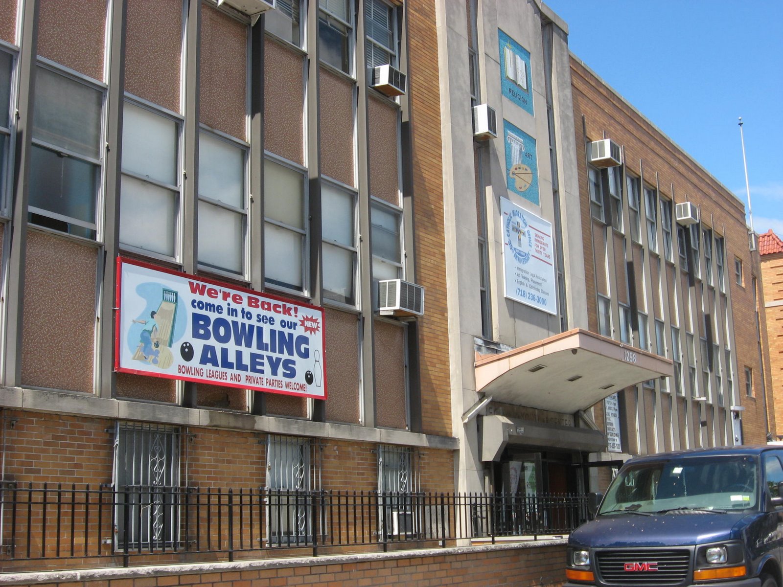 Brooklyn Catholic Regina Pacis minus St. Rosalia, May, 2017