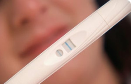 [positive+pregnancy+test.jpg]