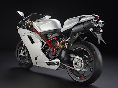 Ducati type 1198S review picture