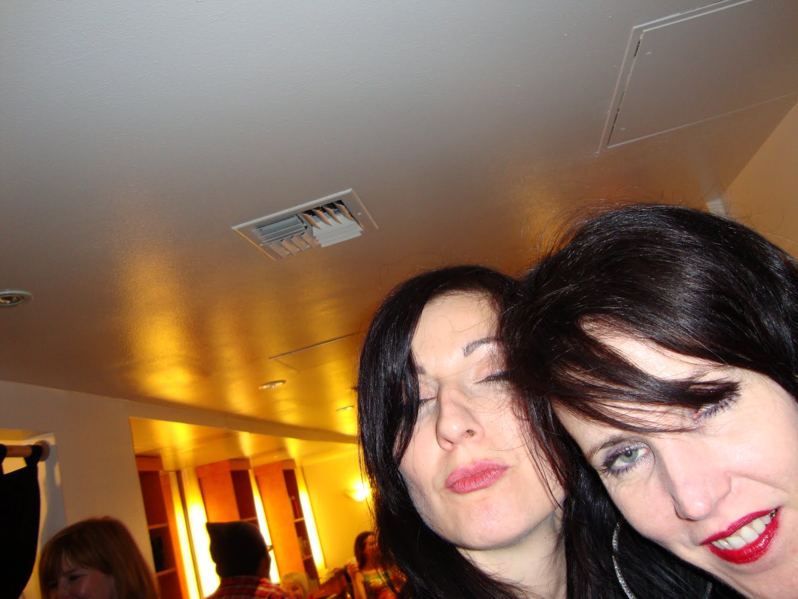 [Shine+Party+084.JPG]