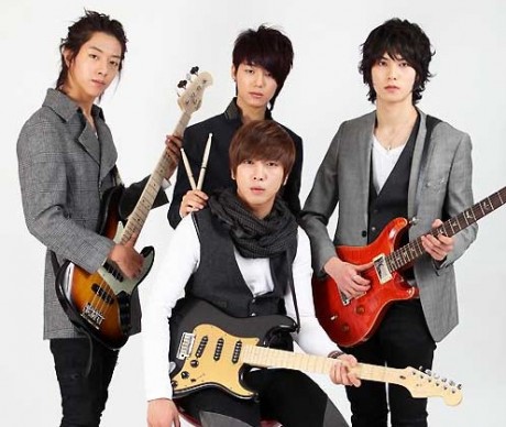 ==> Thử zòm đi =.=''~[ có cả Oppa of Tik >''<] CNblue+(11)