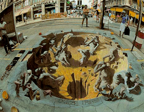 Crazy World Crazy Things Amazing 3d Chalk Drawings