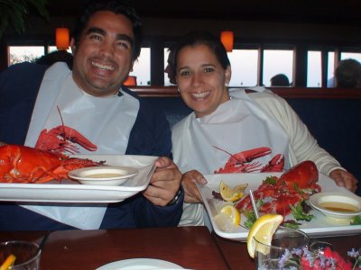 [langosta+CON+V.JPG]