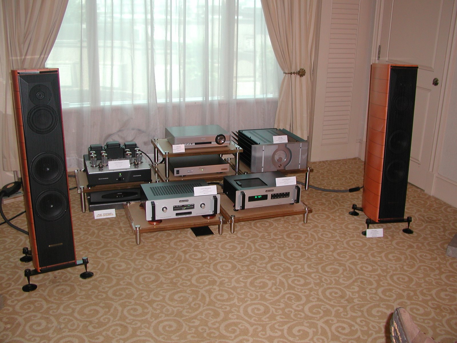 [P1010176.JPG]