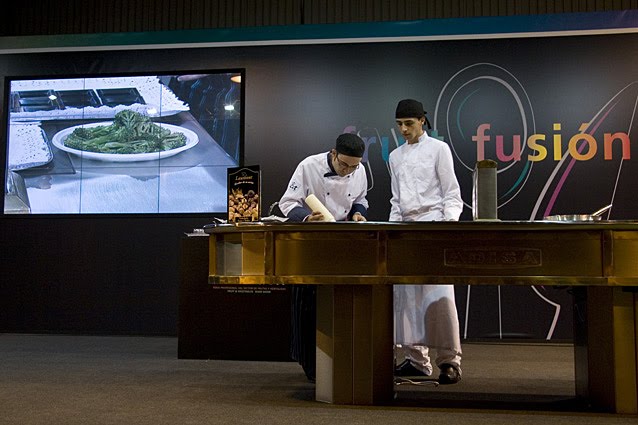 [Fruit+Fusion+09+tapas.jpg]