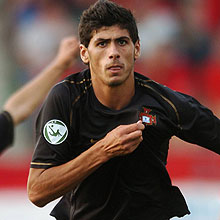 [563360_mediumsquare.jpg]