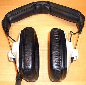 Beyer dt100 headphones