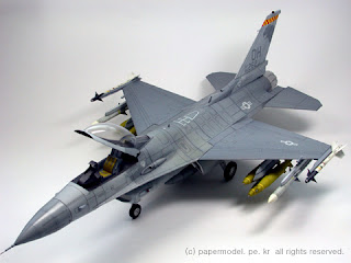 F-16 Fighting Falcon