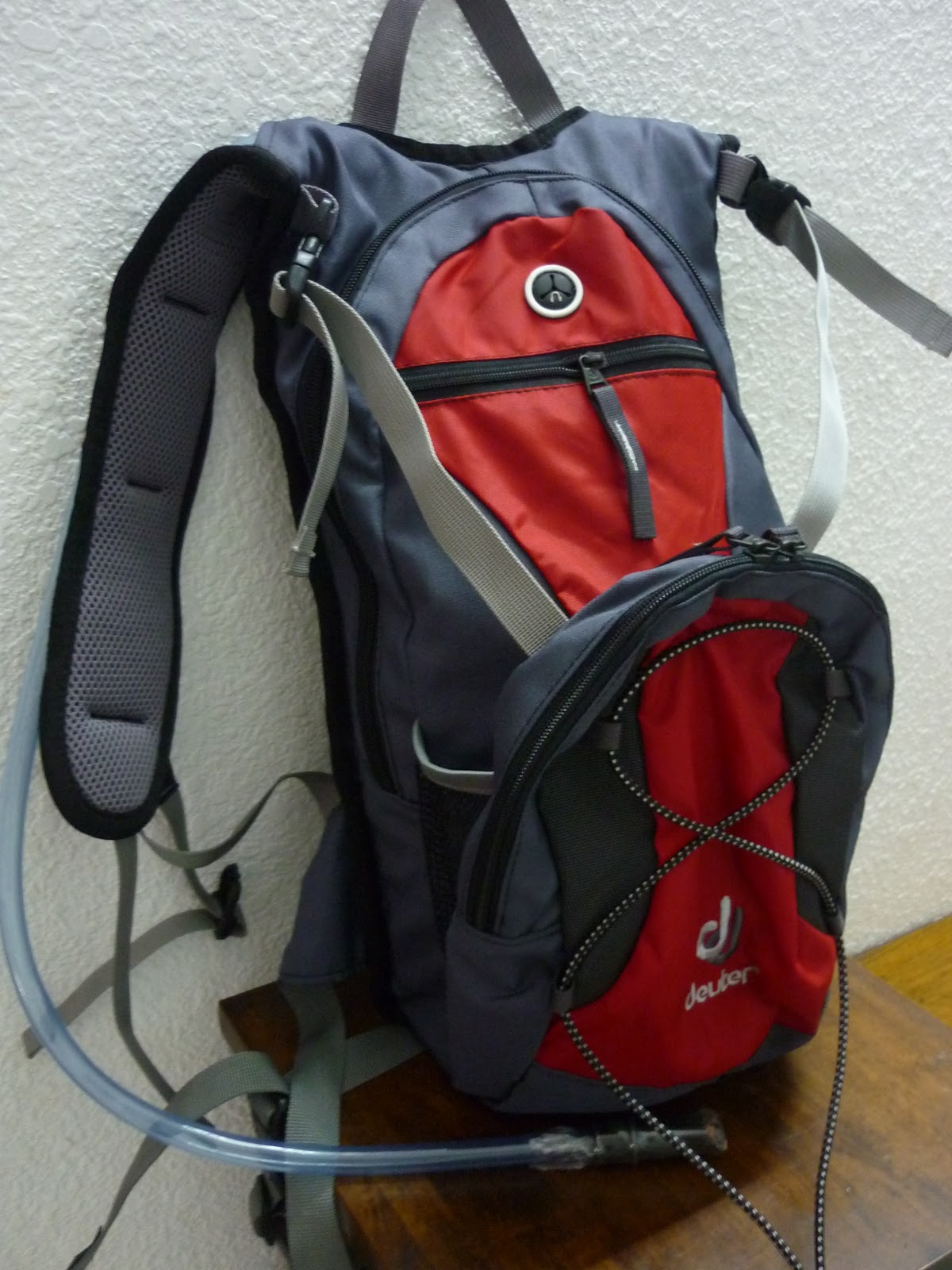 DEUTERSAMSONITETHE NORTHFACENIKE DEUTER HYDRATION WATER BAG (RM 90)