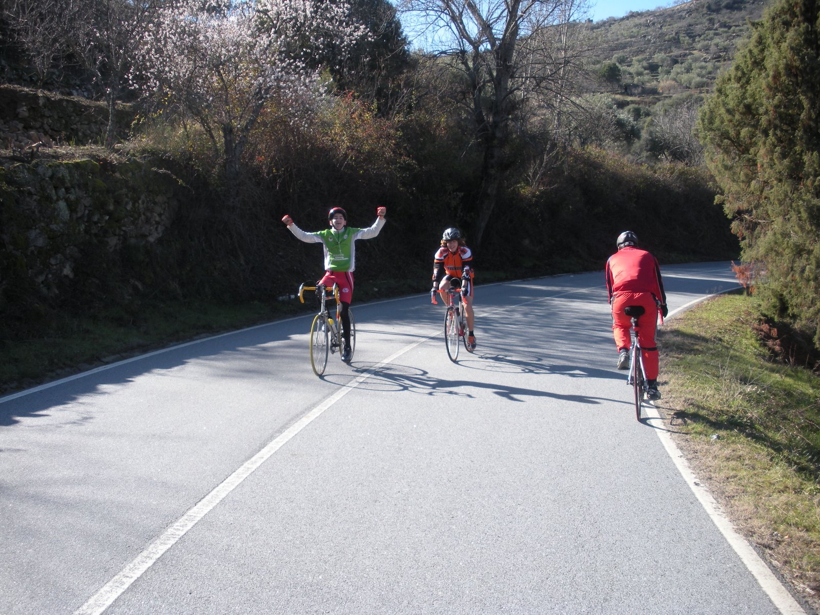 [DSCN2400.JPG]
