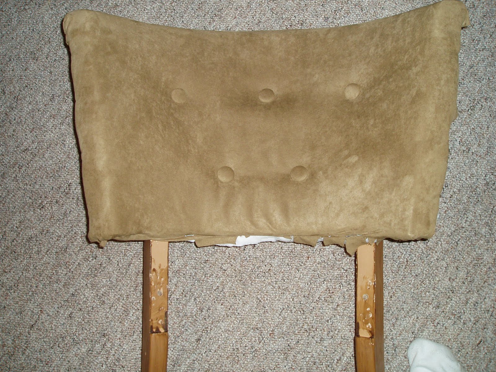 Sew What's Happening? Tutorial reupholstering the chair back pt 1
