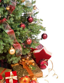 Christmas tree with Gifts pic