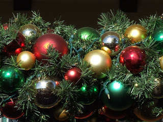 Giant(big) shining Christmas baubles arranged beautifully in the decoration idea of Christian Christmas homemade decoration picture free download