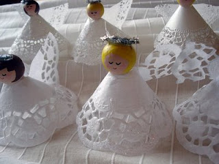 Angel dolls made of paper doilies