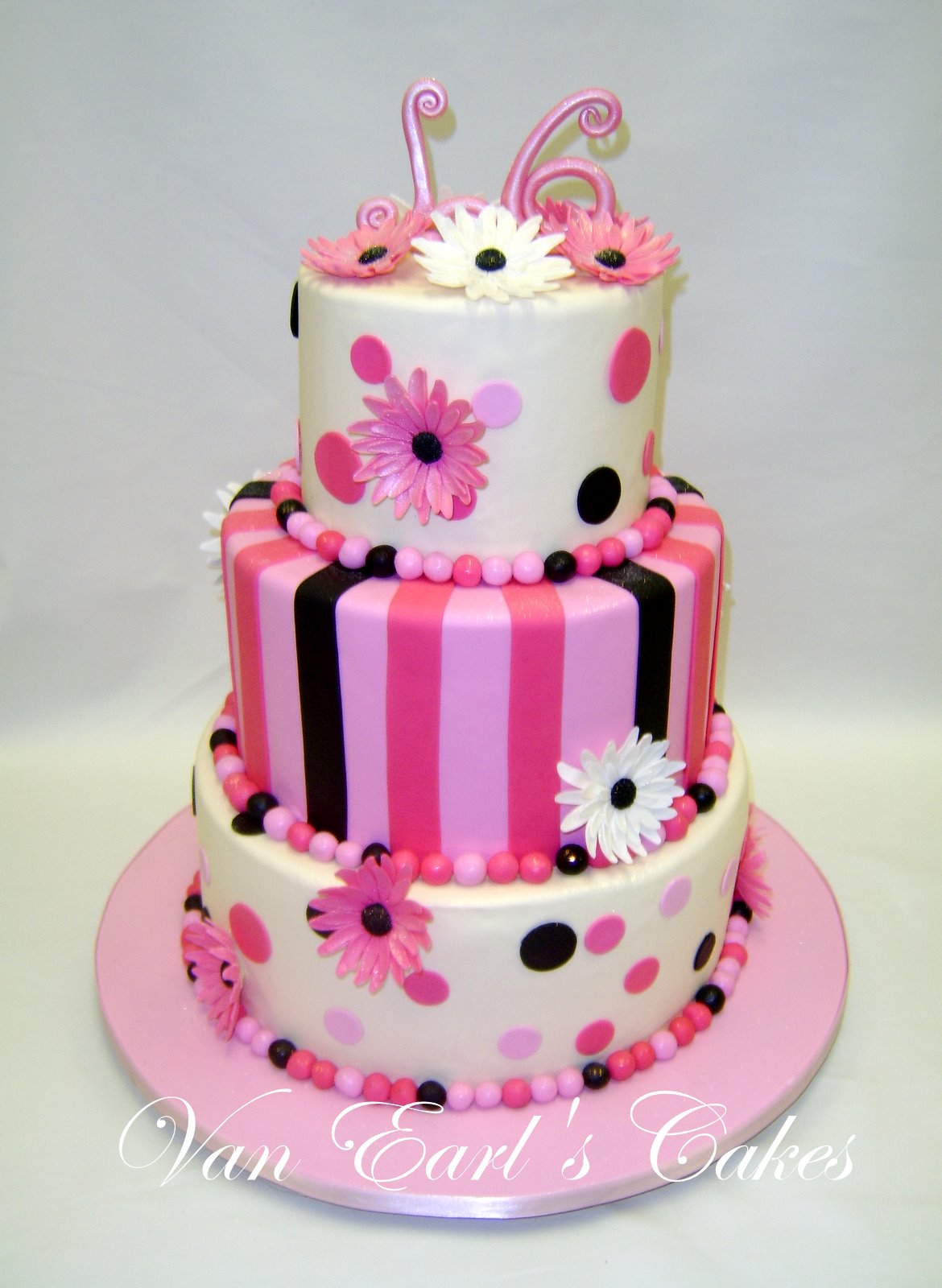 cool cake ideas for girls three tier sweet sixteen cake designed in shades of pink, white and 