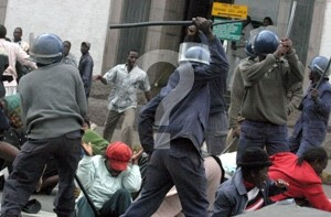 Zimbabwe Police Brutality - This is NOT what Zimbabwe is about.